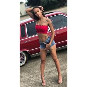 Meet your Posher, Jasmine